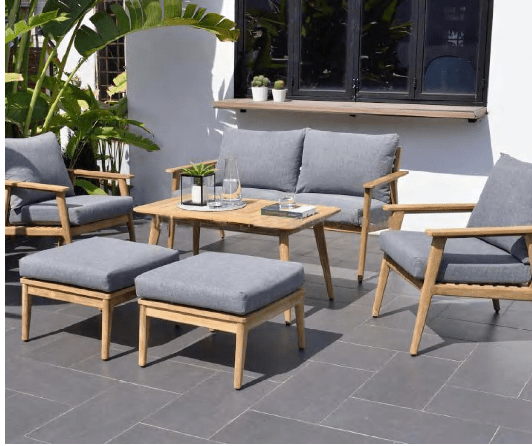 Hayate Majlis Coast Outdoor Lounge | Luxury Outdoor Furniture | HAYATE